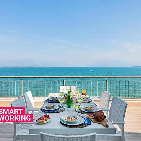 Residenza Miralago Penthouse By Wonderful Italy Desenzano del Garda Exterior foto