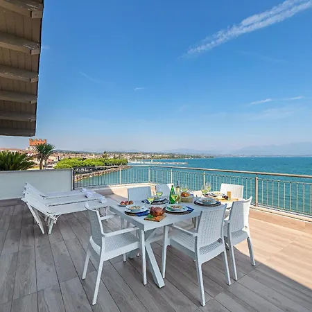 Residenza Miralago Penthouse By Wonderful Italy Desenzano del Garda Exterior foto