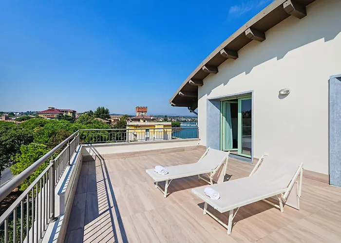 Residenza Miralago Penthouse By Wonderful Italy