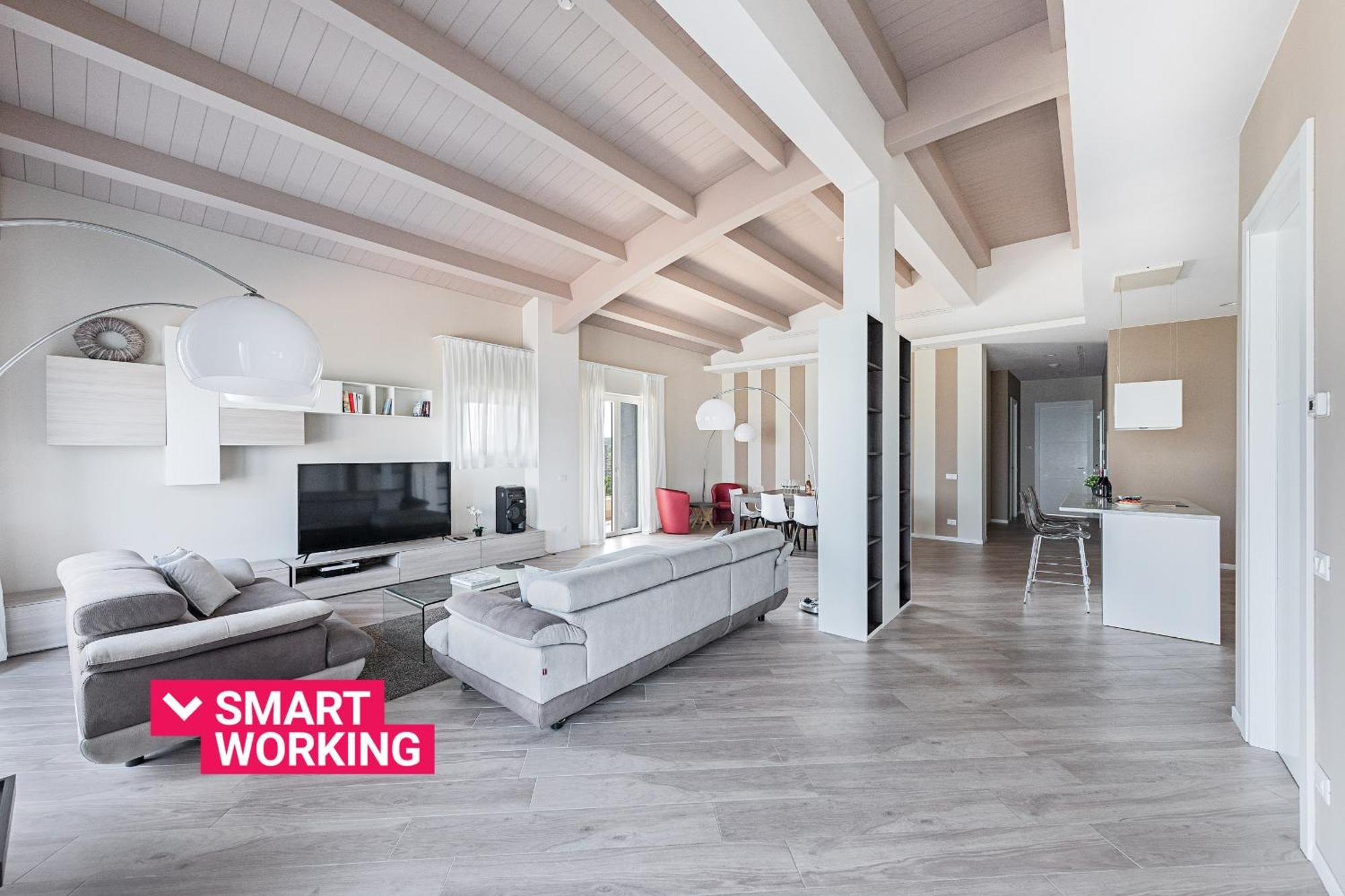 Residenza Miralago Penthouse By Wonderful Italy *